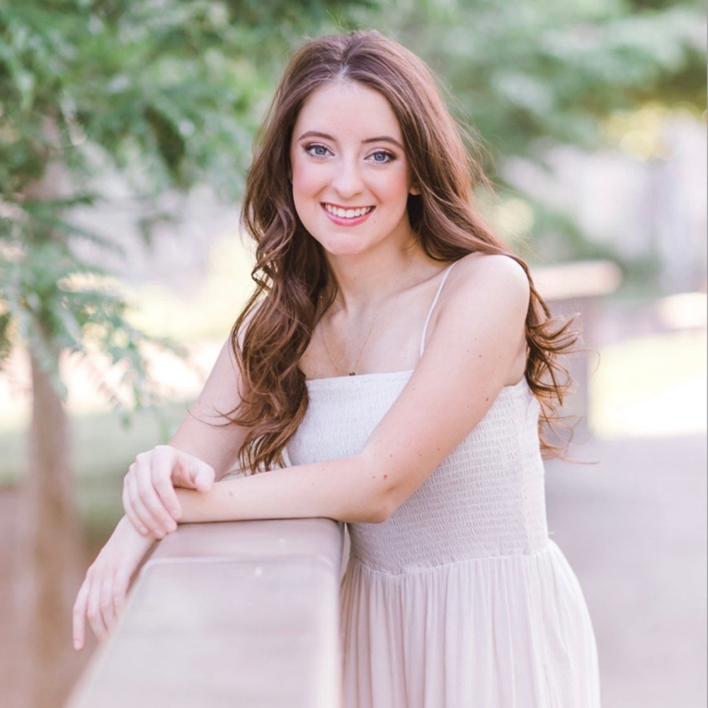 Meet your Posher, Abby
